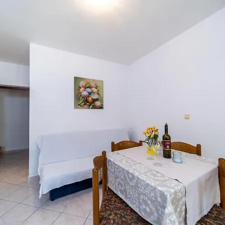 With Parking Space Rab - 24367 راب