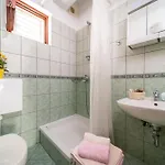 With Parking Space Rab - 24367 Apartamento Rab Town